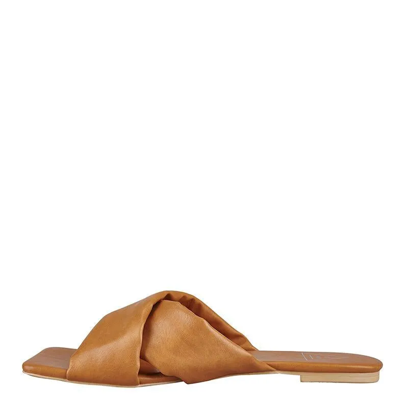 Alias Slide - Tan