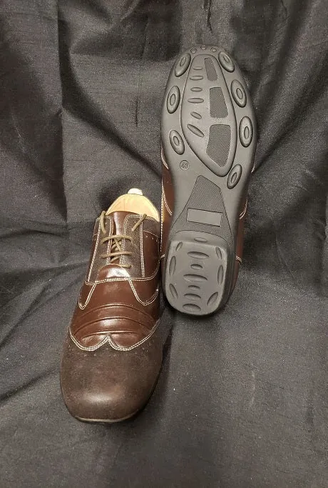 Camden -- Men's Casual Oxford -- Brown