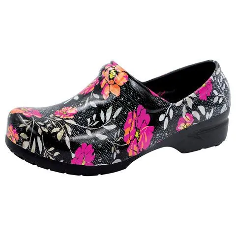 Closed Back Plastic Clog