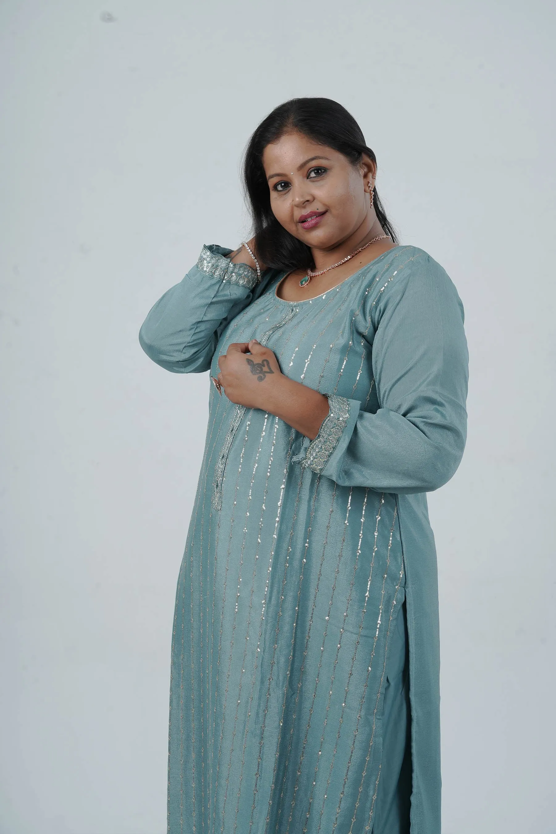 Exquisite Embroidered Chinnon Salwar Kamaz: Elegant Kurti with Sequins Work