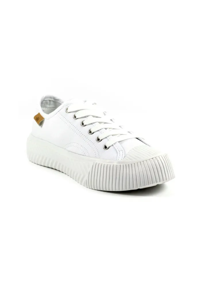 Lunar Shoes Jayne Trainer