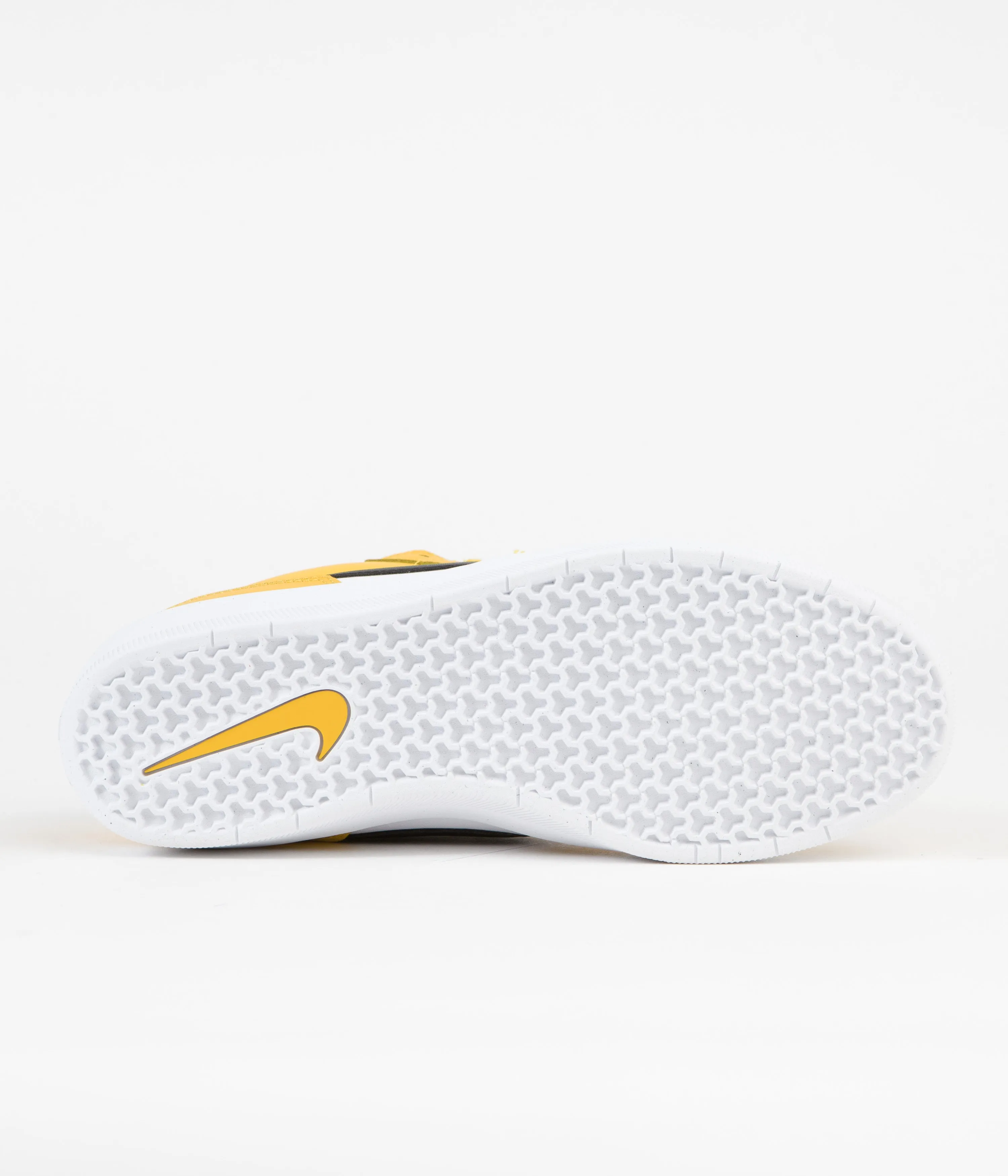 Nike SB Force 58 Premium Shoes - University Gold / Black - White - Pecan