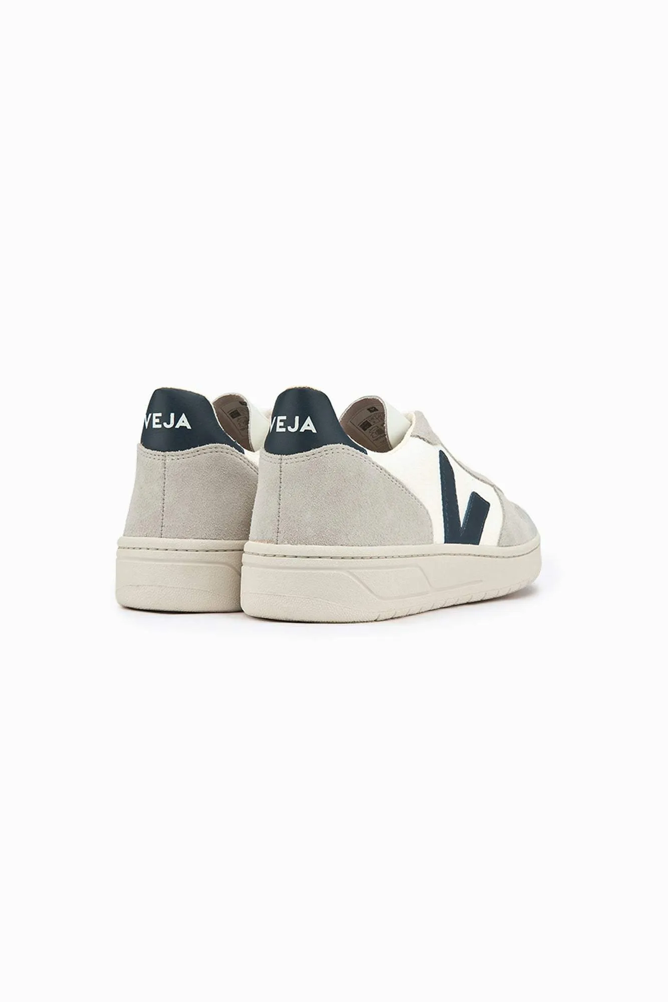 VEJA Women's V-10 - White Nautico