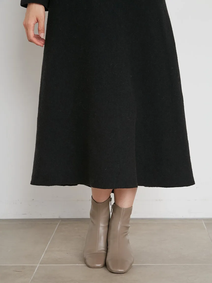 white collar knit dress
